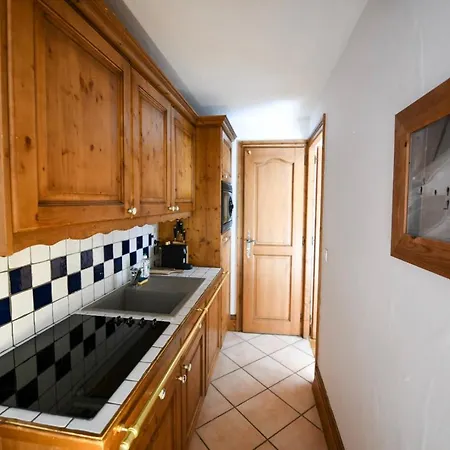 La Ginabelle Apartment *